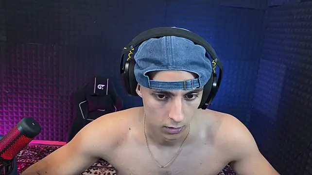 Chat +18 de Hols_20 ao vivo