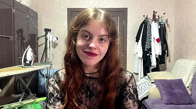 Chat XXX en directo de BuzzingRaid
