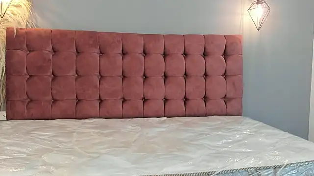 Lois_stone Show Webcam
