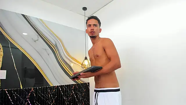 DrakeFoxx élő XXX-chatje