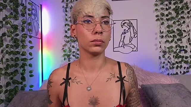 MiaMorgan_ Chat XXX live