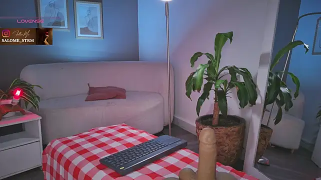 SalomeStorm_ Chat XXX in diretta
