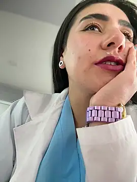 CAROLINE__07のライブXXXチャット