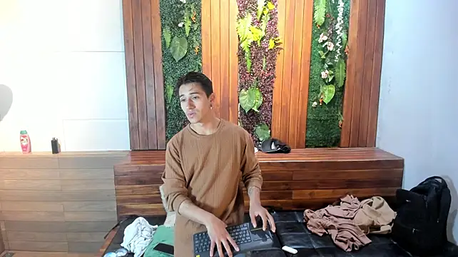 Chat XXX Live Andy_Joy_