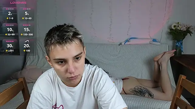 LuxuryLoverssn Webbikameraesitys