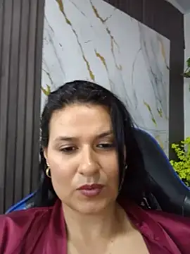 elena_jonees XXX чат на живо