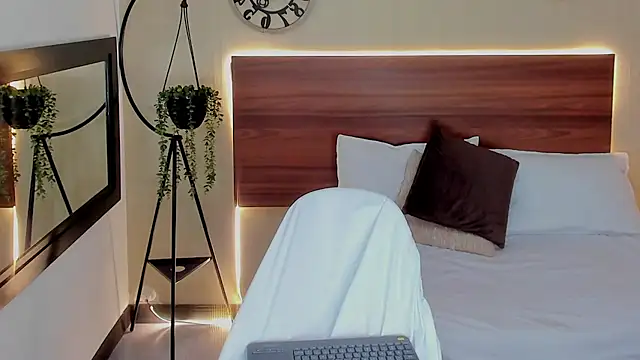 دردشة SamayRyann الجنسية المباشرة