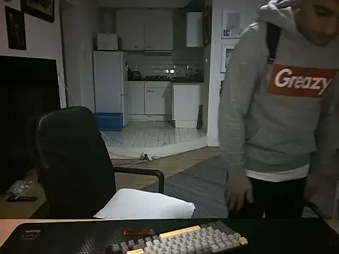 mihaimichael Chat XXX in diretta