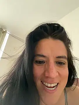 Mila_rebel: απευθείας συνομιλία ΧΧΧ