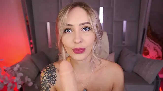 XXX chat uživo modela GraceCandy