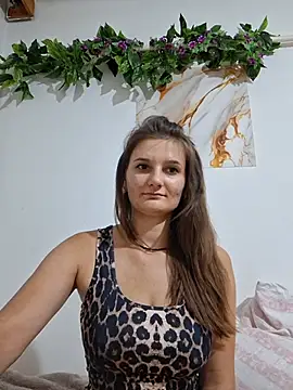 Nika_aa XXX чат на живо