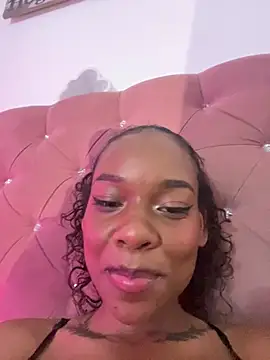 XXX chat uživo modela Nathi_Parker