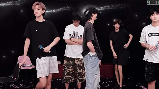 Chenyong123 Show Webcam
