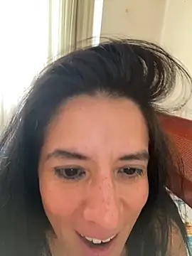 XXX chat uživo modela Mila_rebel