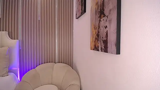 Megann_Scoth élő XXX-chatje