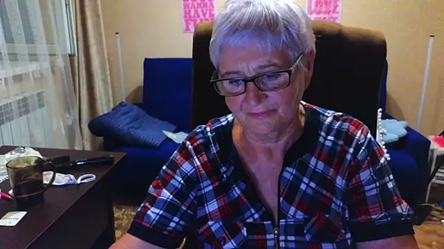 Sandra_Snowflake's Live XXX Chat
