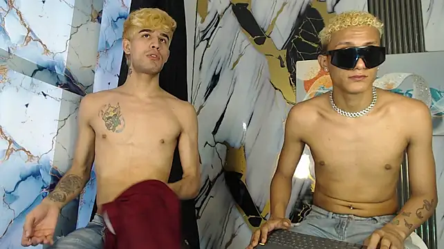 BIG_LOVERS33n Webbikameraesitys