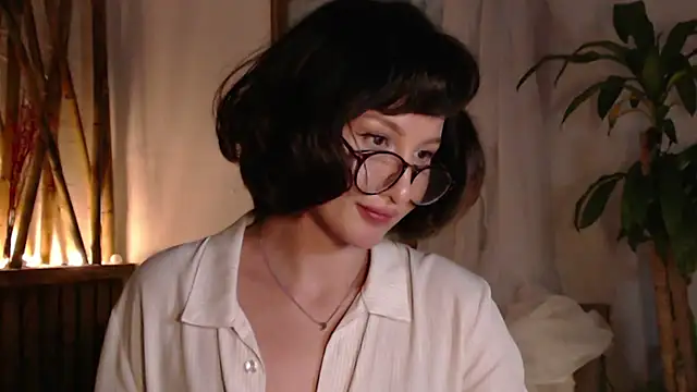 wanderwhitch's Live XXX Chat
