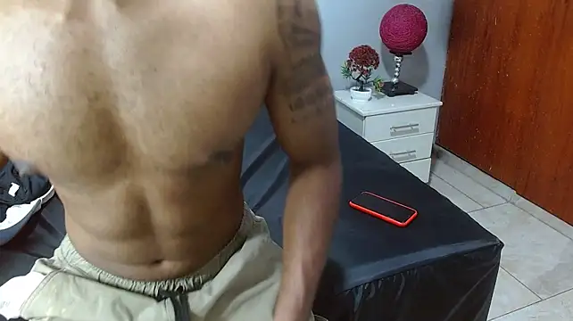 XXX chat uživo modela king_smith69