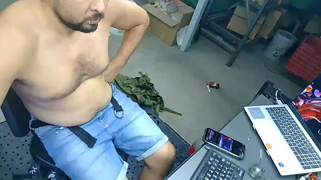 Chat XXX ao vivo de BustedCall