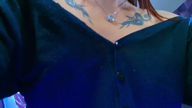 Chatroom XXX en direct de LiaHarryis