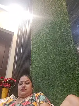SHANVII Adlı Modelin Canlı XXX Sohbeti