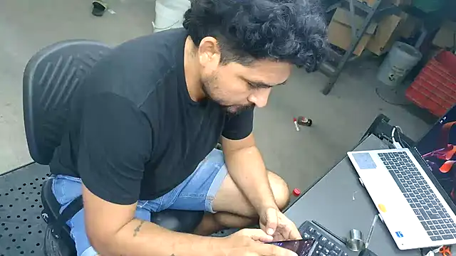 Chat +18 de BustedCall ao vivo
