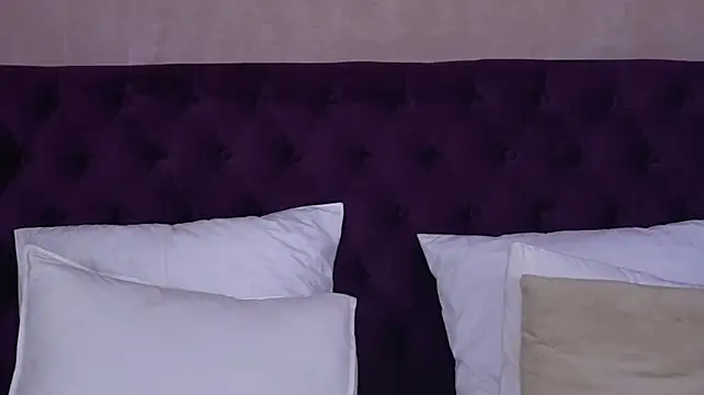 AliraNightvale Live XXX Chat