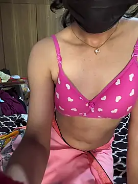 kiaraqueen7 Pertunjukan Webcam