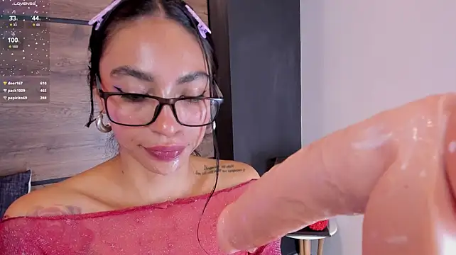 Chatroom XXX en direct de Leamonroe__