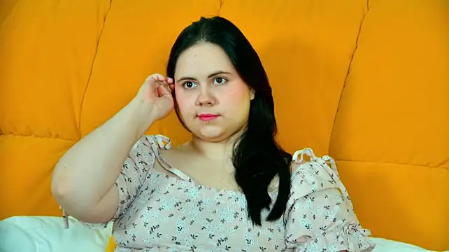DaisyHarts Adlı Modelin Canlı XXX Sohbeti