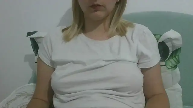 dirty_sasha00: онлайн-секс-чат