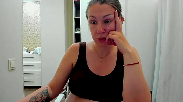 Živý XXX chat PregnantEva