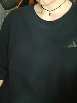 Živý XXX chat Aashikalaa