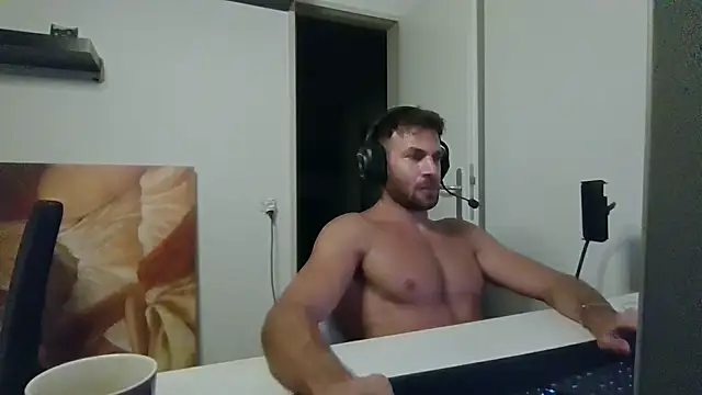 Chat XXX en directo de alpha-hunk