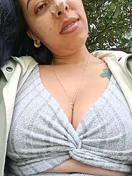 Luianna Live XXX Chat