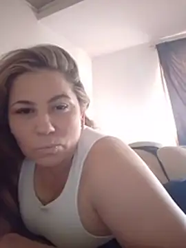 SasshaSmith's Live XXX Chat