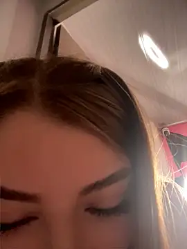 Jessy_Queen: απευθείας συνομιλία ΧΧΧ