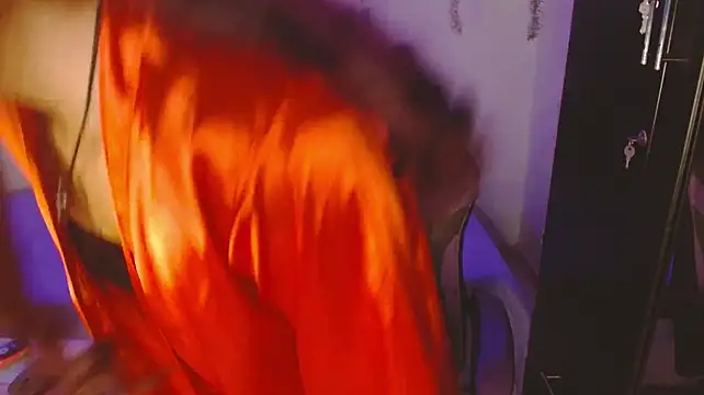 Lyaa_sweet1's Webcam Show