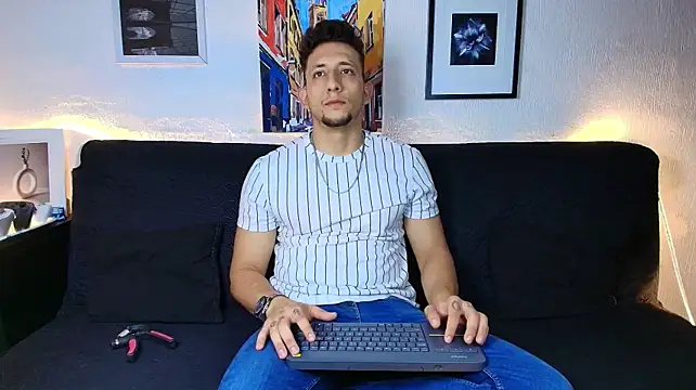SR_EMILIOCUM Webcam-Show