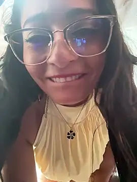 Chatroom XXX en direct de IsabellaMariet