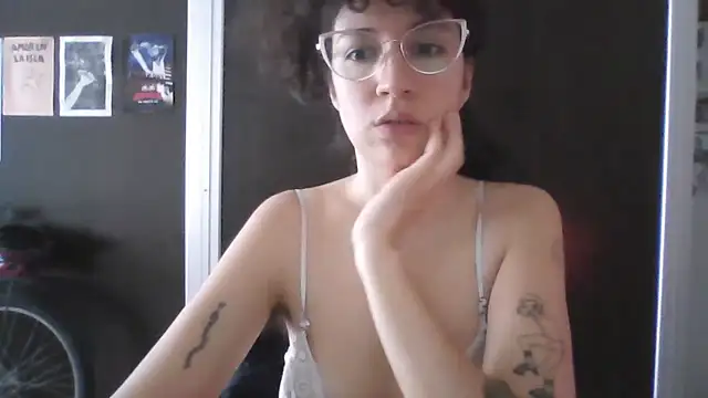 Show de loliporomero na webcam