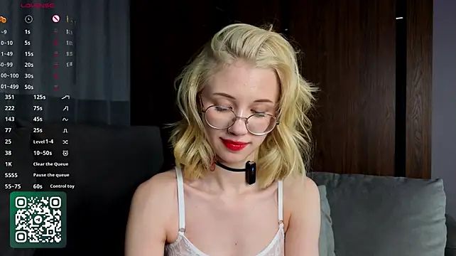 MaryAllston Live XXX Chat