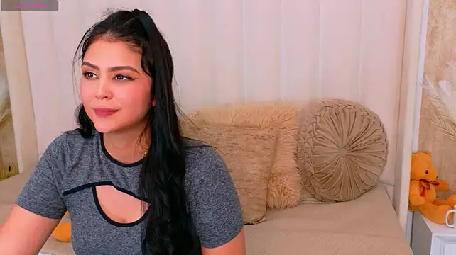 EmilyBills live XXX chat