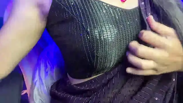 QueenAngelena Chat XXX live