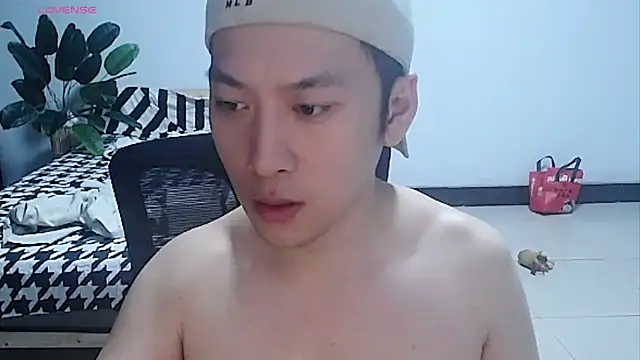 Chat XXX en directo de yichen008