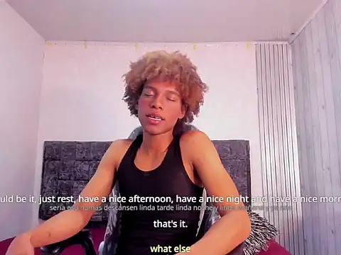 Czat XXX na żywo – luccas_lowee