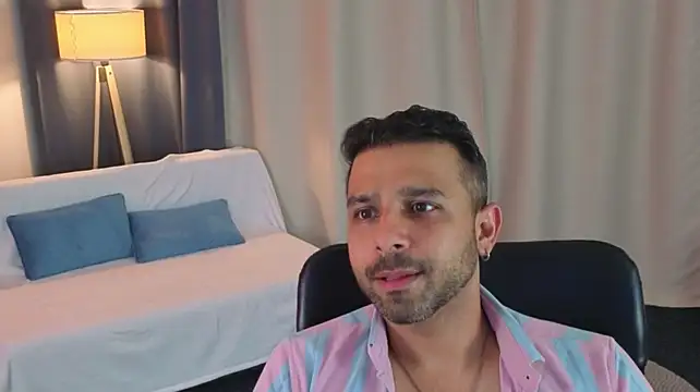 RyannSteel's Webcam Show