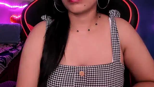 Indian_tickly's Live XXX Chat