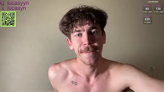 צ'אט XXX בשידור חי של luca_syn